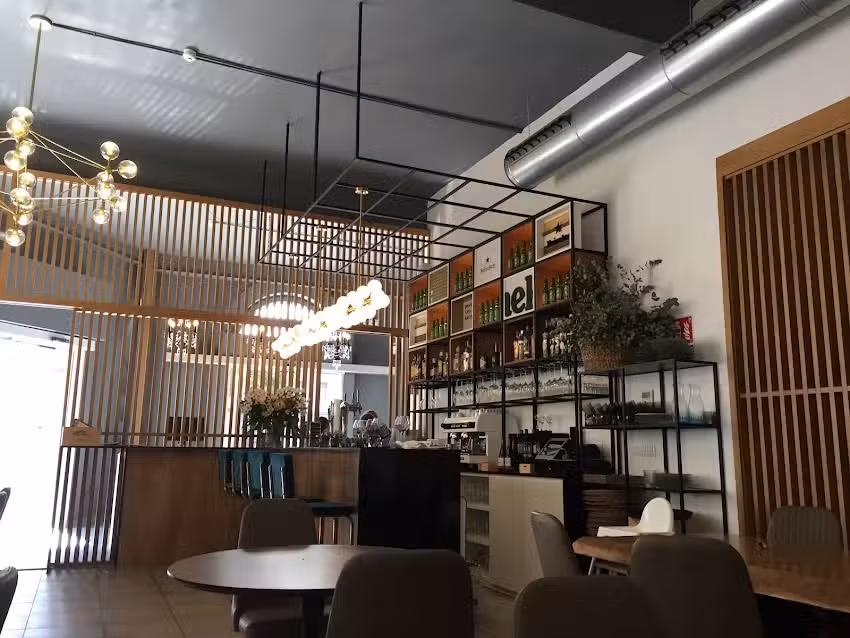 64 Restaurante