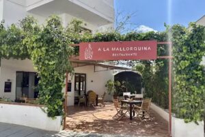 A la Mallorquina