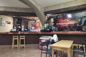 A MOSSEGADES BURGER RIPOLLET