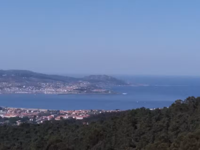 AAVV de Camos
