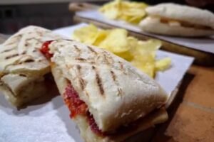 Abacer&iacute;a La Esquina Bormujos | Tapas Caseras y Carnes a la Brasa