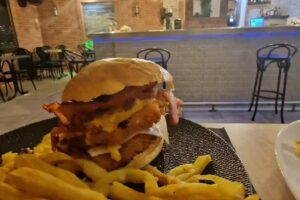 Acho t&uacute; Gastrobar