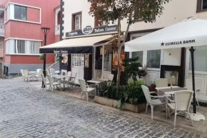 Advans Cafe Restaurante