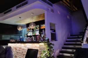 Agra Tandoori Indian Restaurant