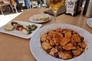 AGUAMARINA BAR DE TAPAS & RESTAURANTES