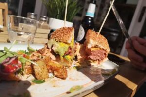 AHIMSA mallorca brunch & coffee