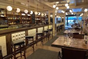 Ajoblanco Restaurante & Cocteler&iacute;a