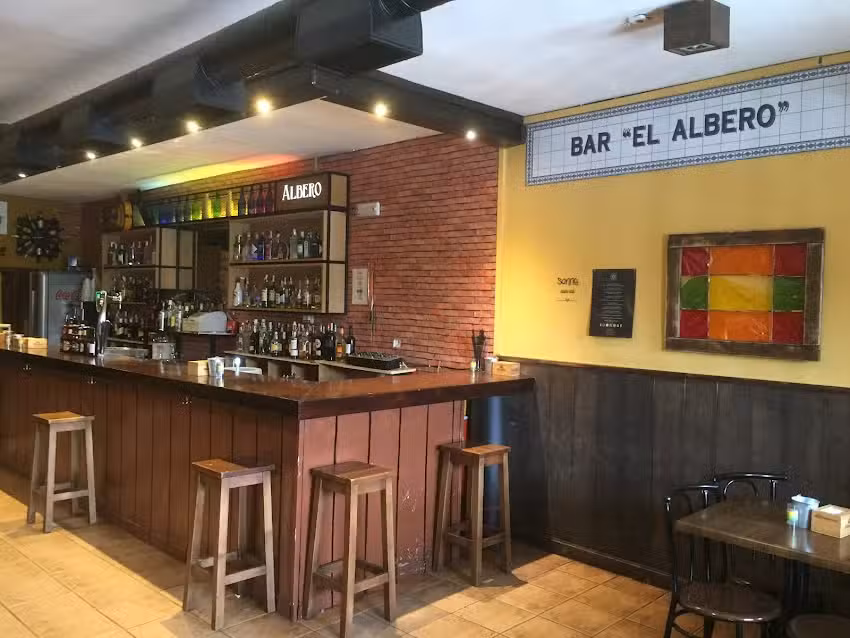 Albero bar de copas