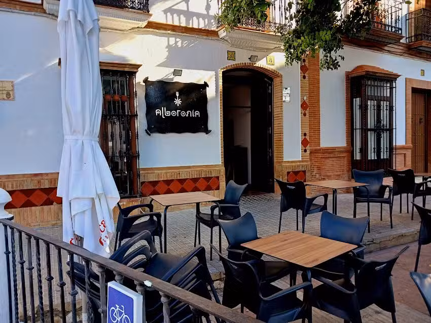 Alboron&iacute;a restaurante