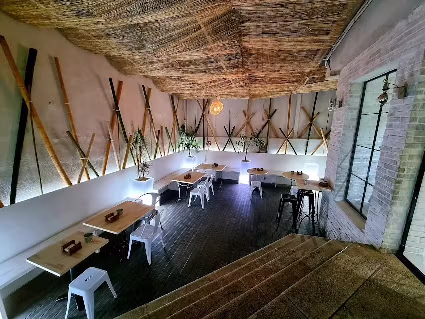 Aldaba Caf&eacute; Bar