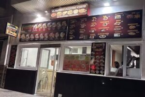 Alhambra Pizzer&iacute;a &ndash; Kebab