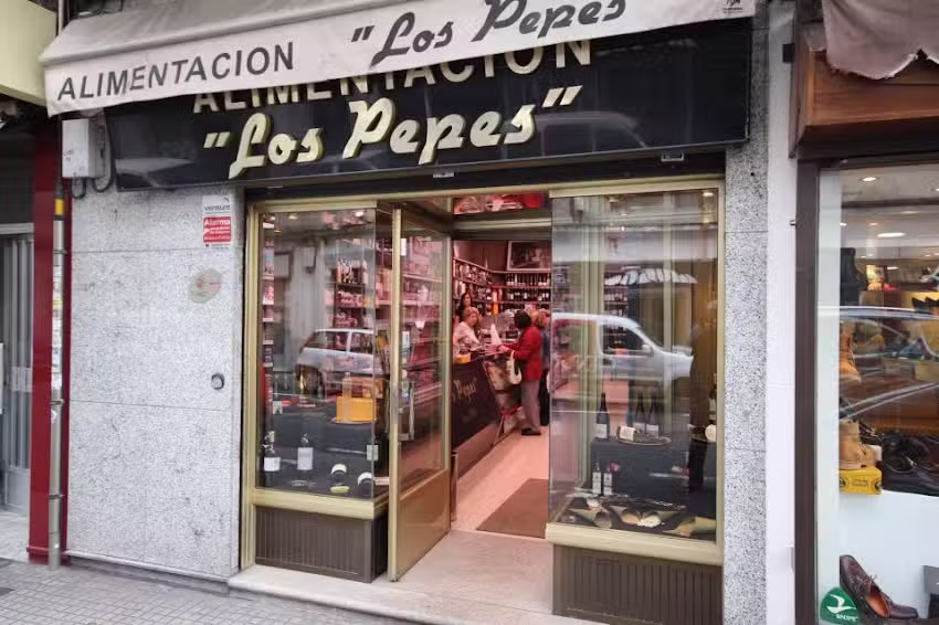 Alimentaci&oacute;n Los Pepes
