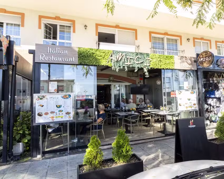 Amici Italian Restaurant | Pizzer&iacute;a