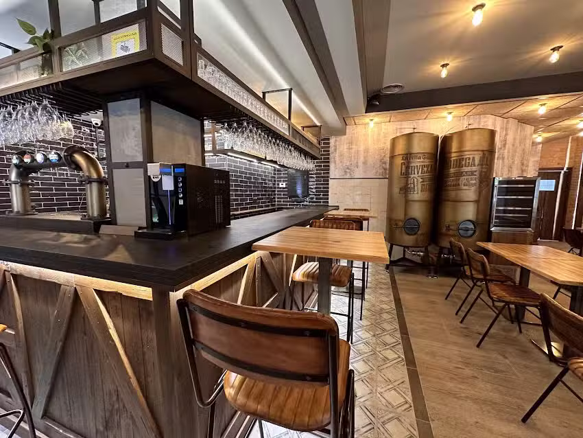 Amodi&ntilde;o Taper&iacute;a-Restaurante