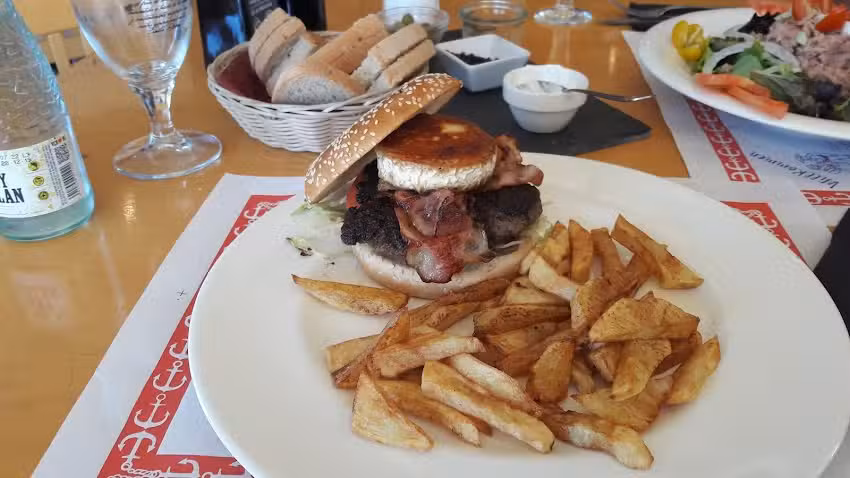 &Agrave;nima Resto Bar Sa Pobla