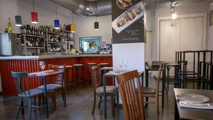 Aplomo bistr&oacute; Atl&aacute;ntico