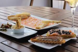 Aquí Santoña – Tienda y Tapas