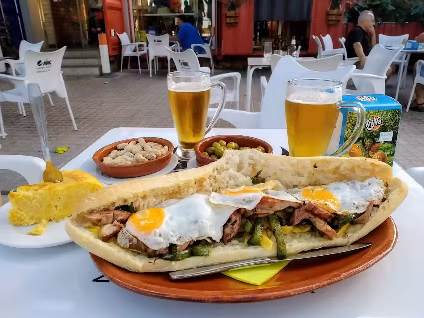 &Aacute;rea de servicio 40 PIES