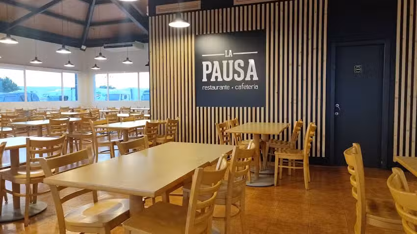 &Aacute;rea de Servicio Alberique La Pausa