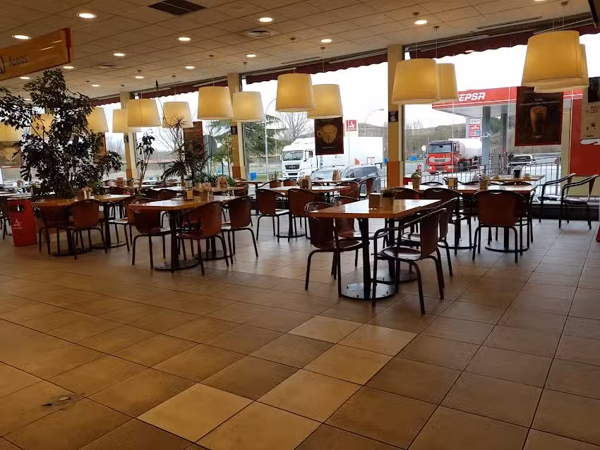 &Aacute;rea de Servicio Briviesca Como &ndash; Sentido Norte