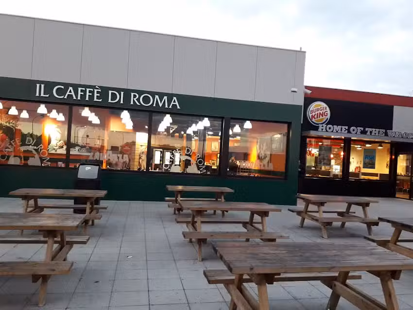 &Aacute;rea De Servicio La Selva &ndash; Burger King