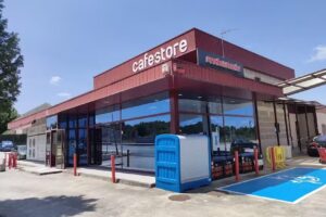 &Aacute;rea de servicio Miravalle Cafestore