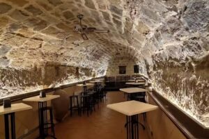 Arroceria Quique &laquo;Hotel Alvar Fa&ntilde;ez&raquo;