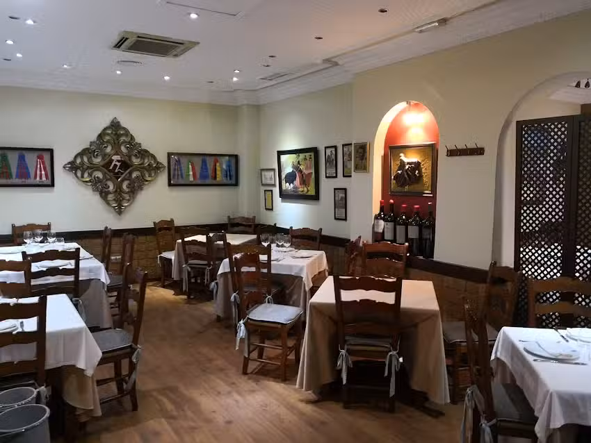 Asador Azafr&aacute;n