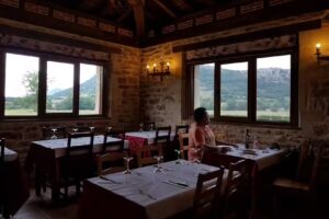 Asador Cueva Kaite