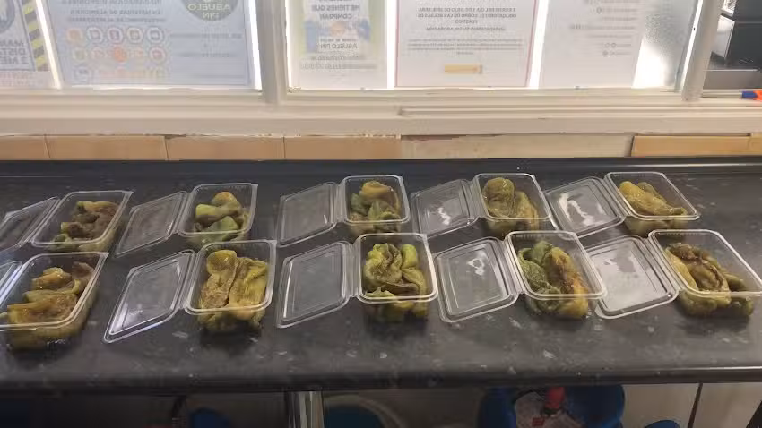 Asador de Pollos Abuelo &laquo;Pin&raquo;