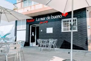 Asador de pollos Balanegra La mar de bueno