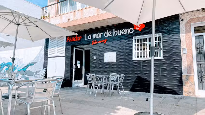 Asador de pollos Balanegra La mar de bueno