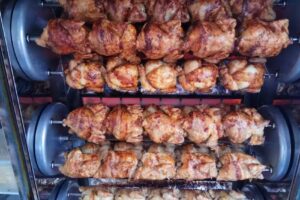 Asador de pollos Golden Chicken