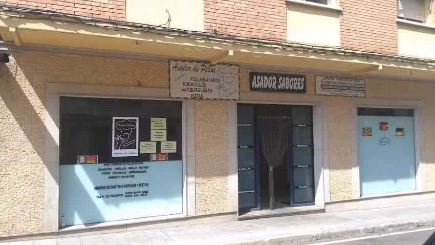 Asador de Pollos &laquo;Nuevos Sabores&raquo;