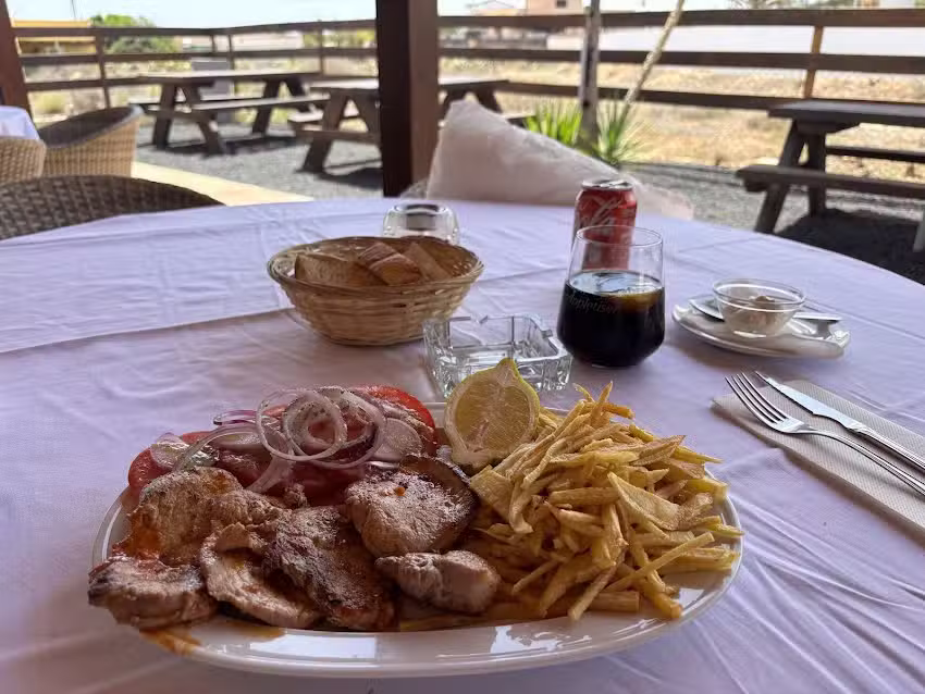 Asador,Grill house, El Mirlo Blanco