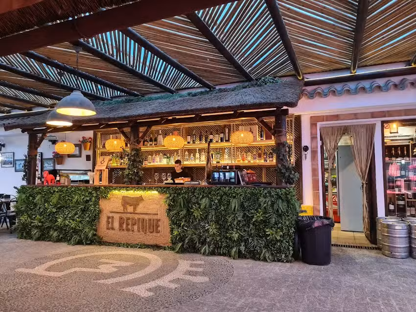 Asador &ndash; Restaurante El Repique