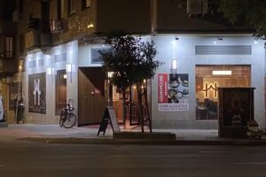 Asian House Tetu&aacute;n &ndash; Street Food Asi&aacute;tico