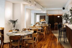 &Aacute;stor &laquo;Puerta Cerrada&raquo;