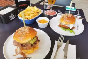 ATM | Hamburgueser&iacute;a en Oviedo