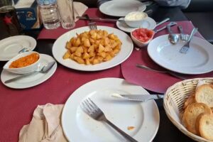 Aut&egrave;ntic Bar Restaurant