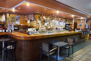 Avelino Bodega Restaurante