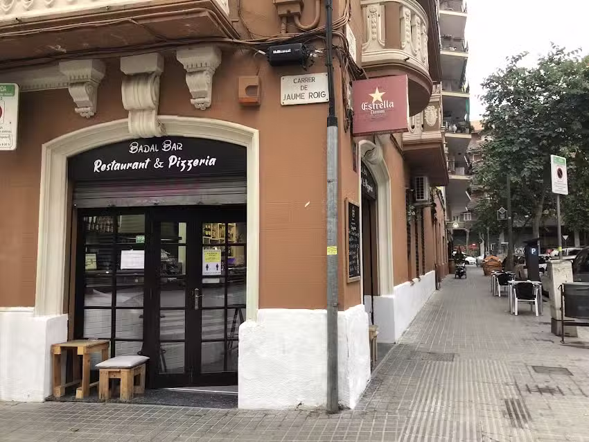 Badal Bar Restaurante & Pizzer&iacute;a