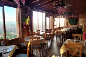 Balc&oacute;n de Granada (Casa Paco)