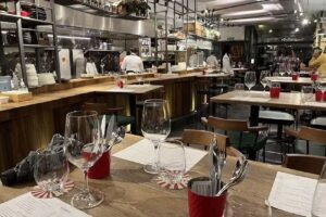 Bamb&uacute; Tapas y Brasas