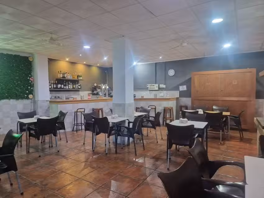 Banegas Bar