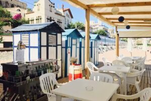 Banys Tarridas (xiringuito a la platja)