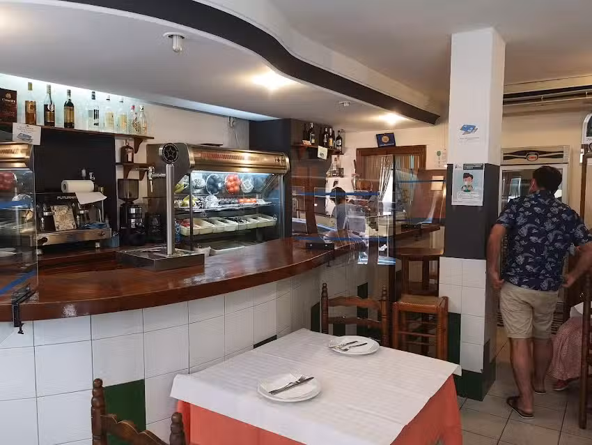 Bar Aitana, Taberna Quitapenas
