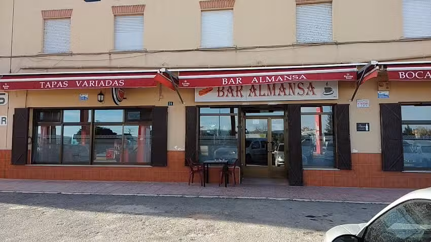 BAR ALMANSA.