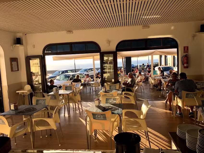 Bar Cafeter&iacute;a Aguayre