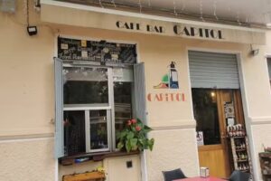 Bar Cafeter&iacute;a Capitol